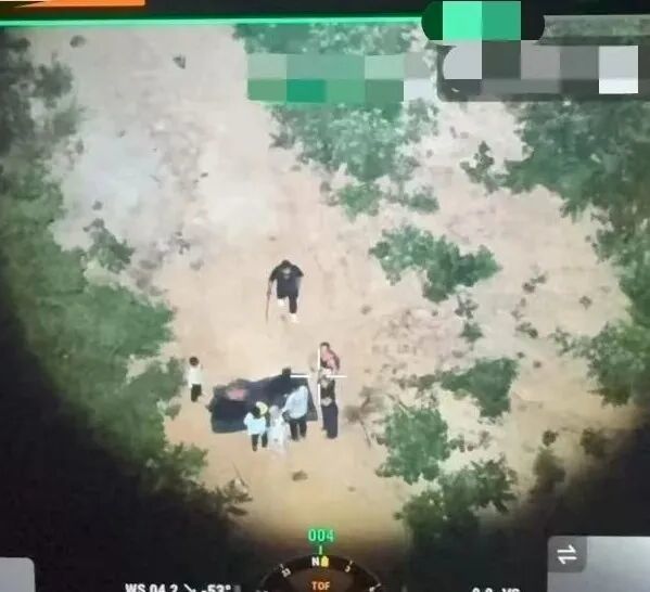 位被困人员, 名小孩迷路