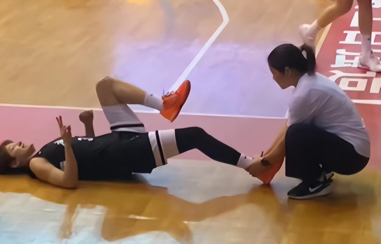 在全运会之, 杯的比赛 在全运会之, 杯的比赛