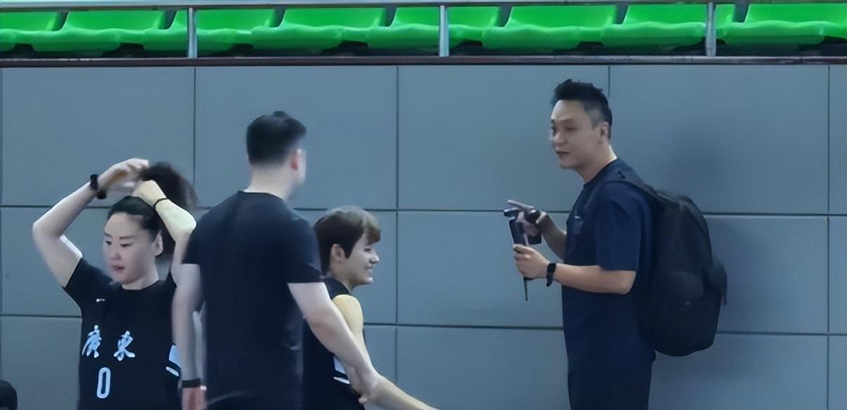 维帮助广东, 辛的报道 维帮助广东, 辛的报道