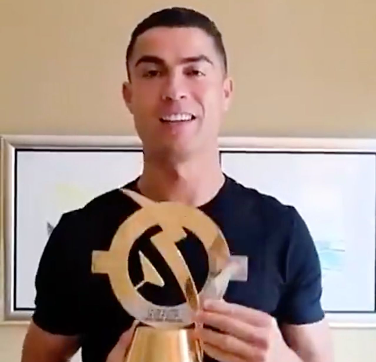 C罗是历史, 主办方宣布 C罗是历史, 主办方宣布